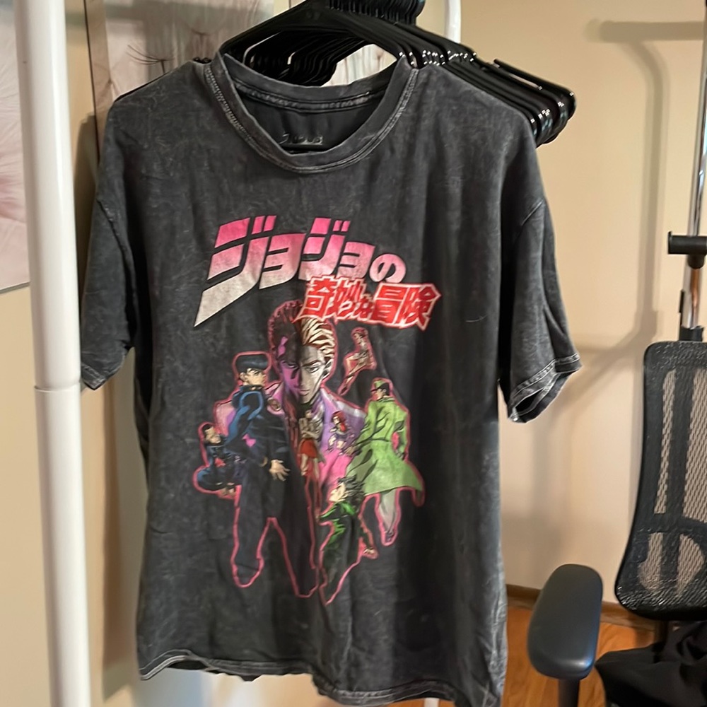 JoJo’s Bizarre Adventure Shirt Large
